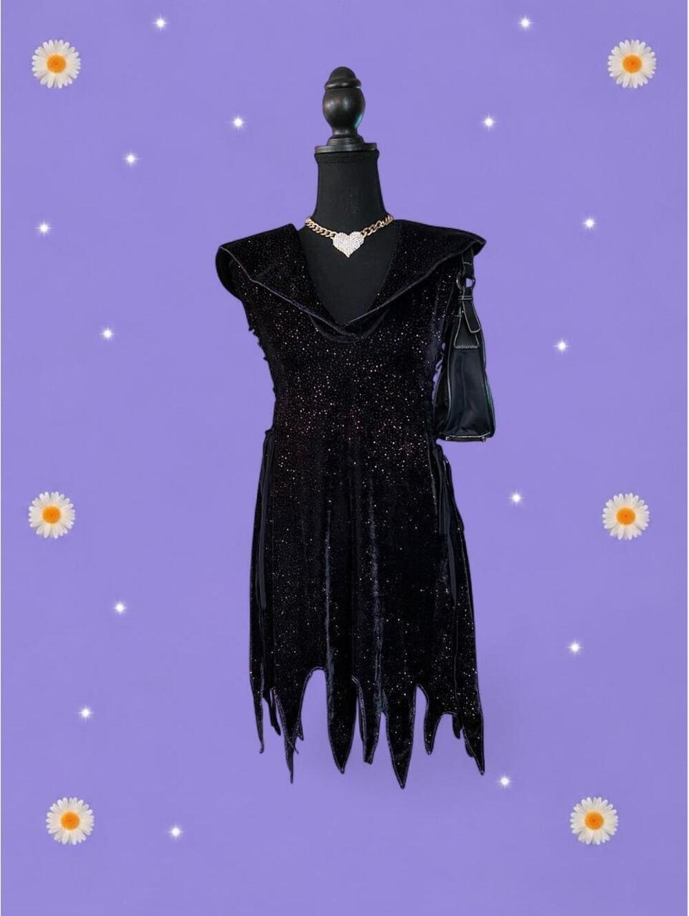 Vintage Rubie’s Gothic Witch Velvet Sparkle Dress size small 🖤